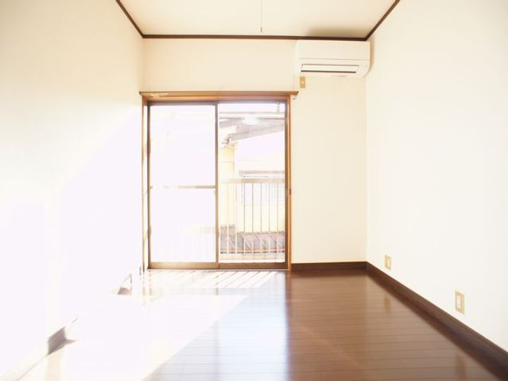 ファーストハイツの居間