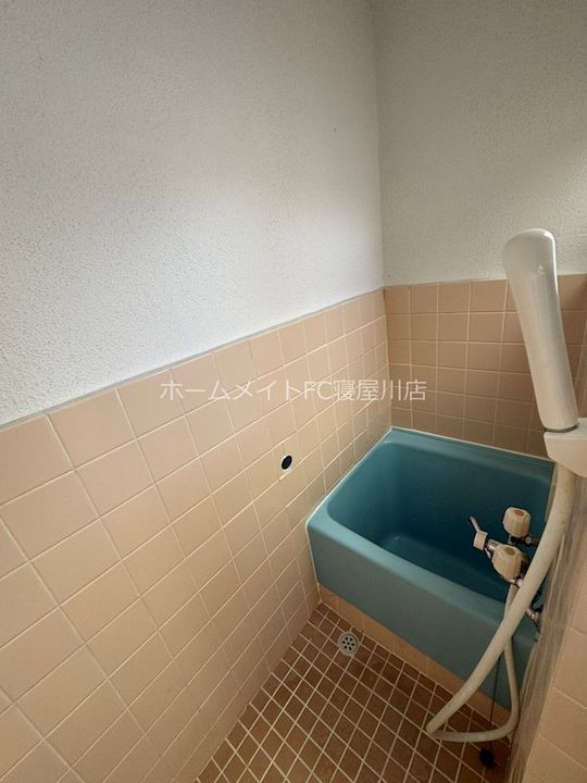 大阪府寝屋川市黒原旭町(一戸建)の賃貸物件の風呂