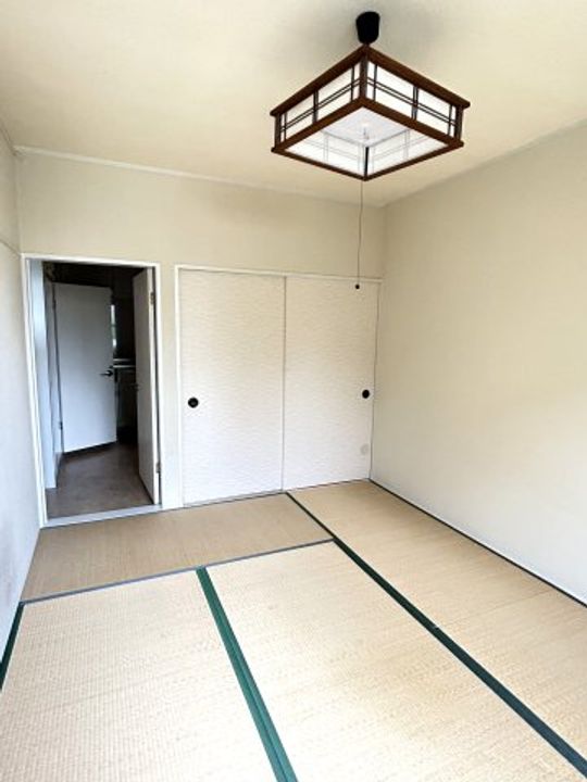 ハイツふじの居間