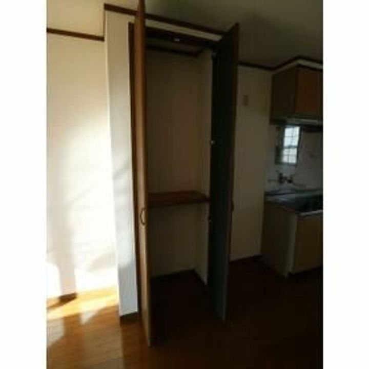 静岡県浜松市中央区大平台4(一戸建)の賃貸物件の居間