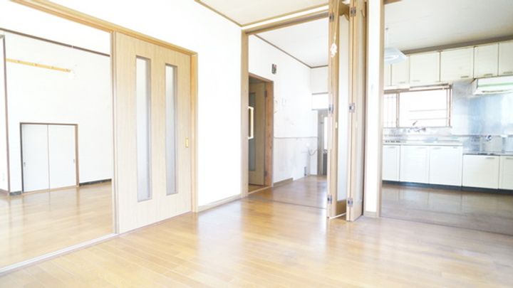 三重県津市阿漕町津興(一戸建)の賃貸物件の居間