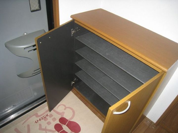 ラルジュメゾンの玄関