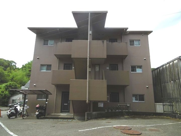 高知県高知市一宮東町2(マンション)の賃貸物件の外観