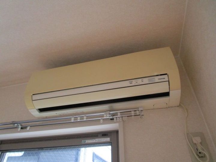 ARTHUR HILTSの内装