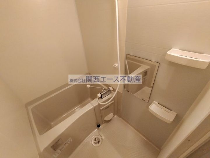 F mirai Grusの風呂