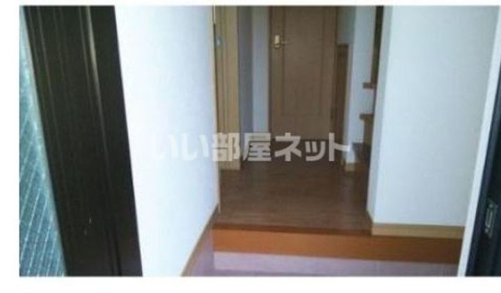 アルエット(alouette)の玄関