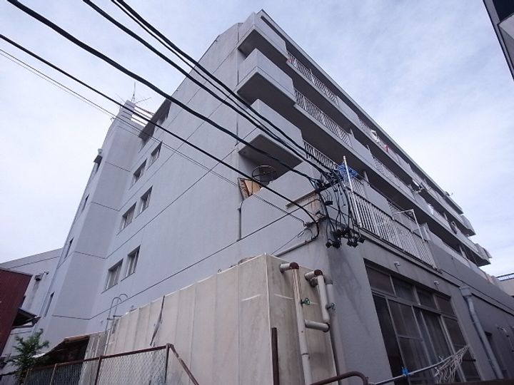 ハイシンフォニーの外観