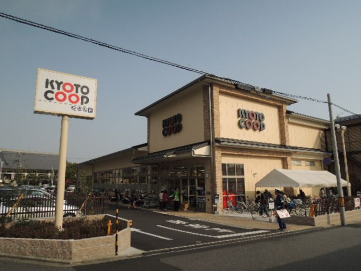 グランデュール金閣の周辺