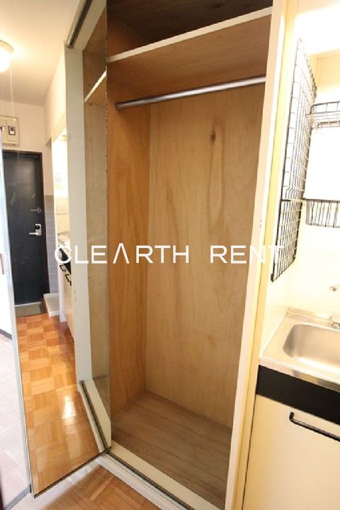 菱和パレス向ヶ丘遊園の玄関