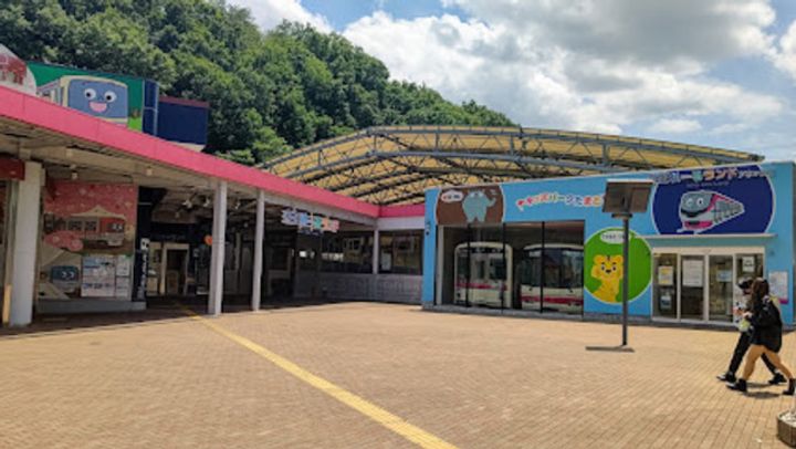 セフィール程久保の周辺