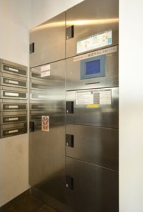 コスモリード南麻布の地図