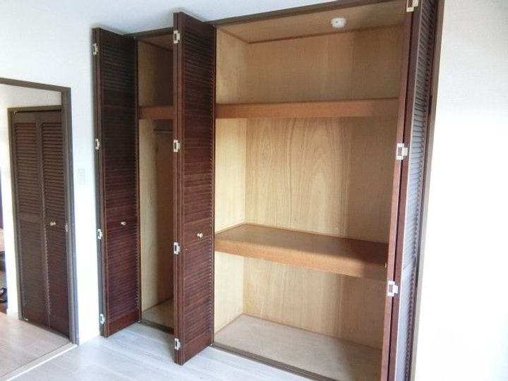 オーシャン50日進駅前の内装