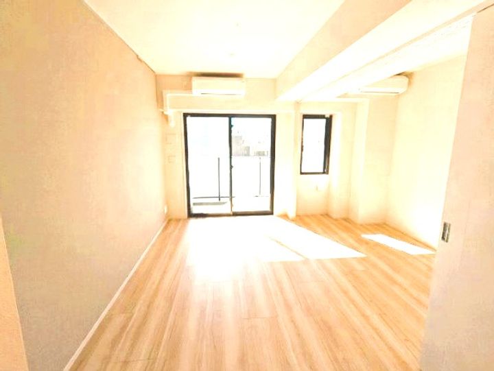 東京都台東区台東2(マンション)の賃貸物件の居間