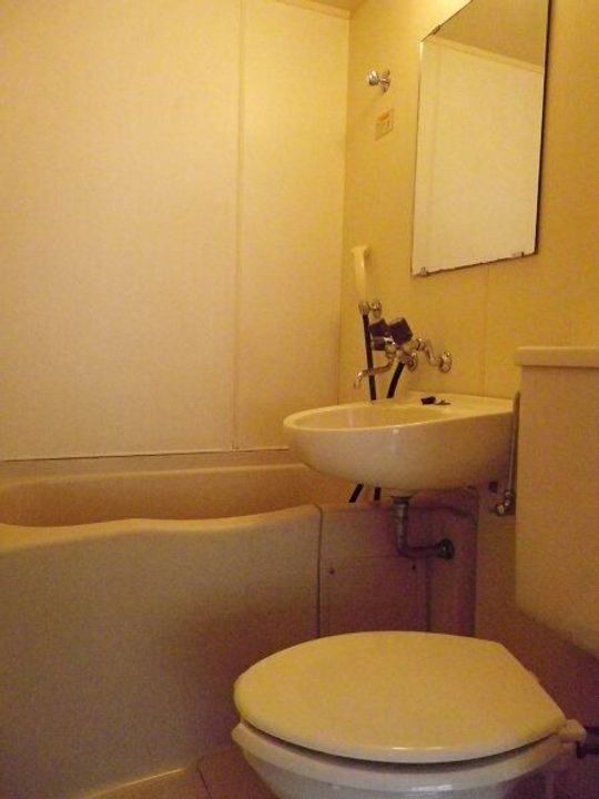 メゾン・ド・タンブールの風呂