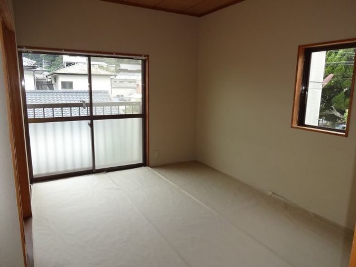 ディアス豊岡の居間