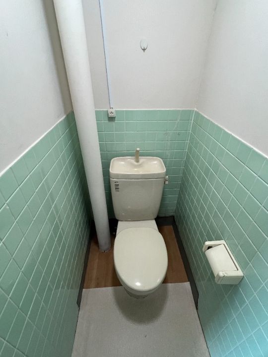 サープラス IIの内装