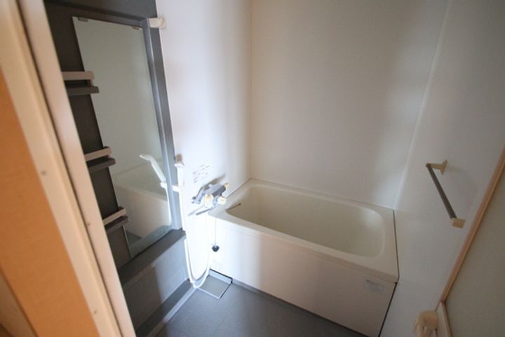 ラ・カンタータの風呂