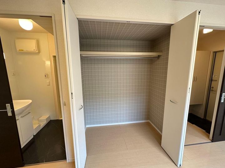 パインハウスIIIの内装