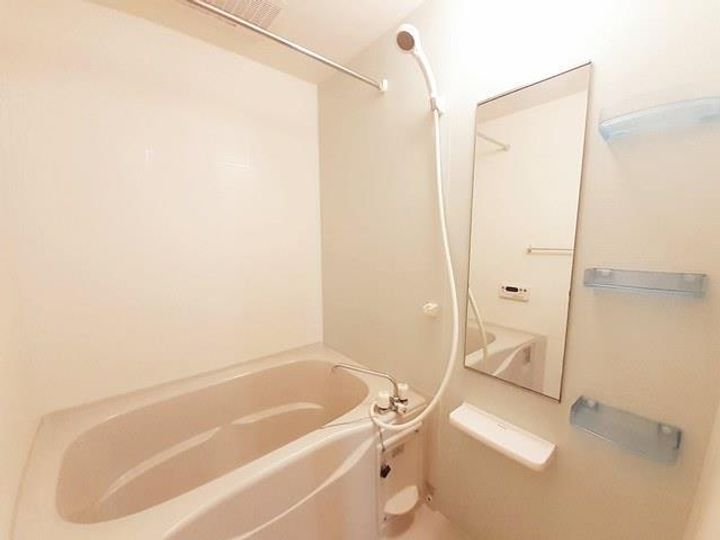 ヒルサイドテラスの風呂