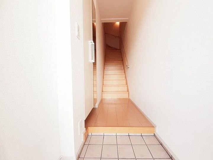 ヒルサイドテラスの玄関