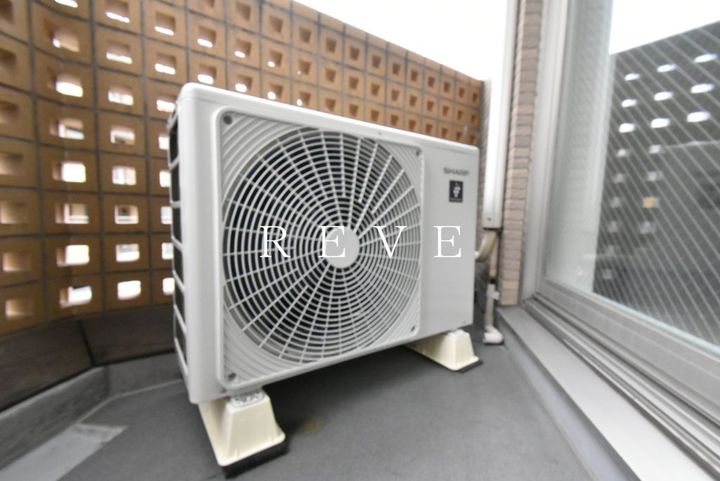 高輪三枝ビルの内装