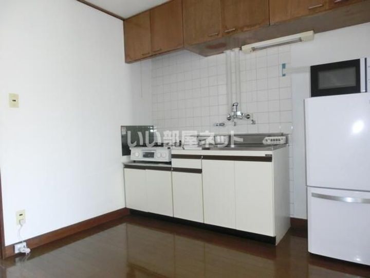 霞コーポの内装