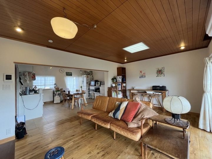 たまプラーザ団地2-3号棟の居間