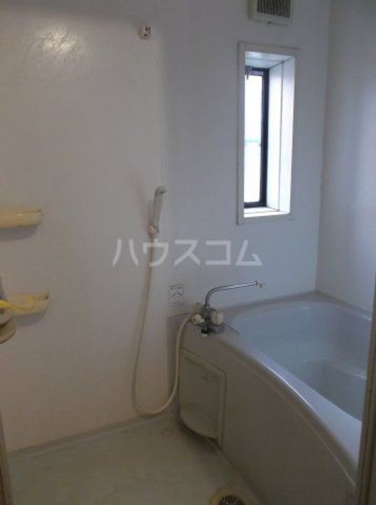 トゥインクルIIIの風呂