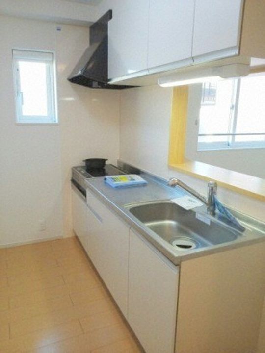 北海道札幌市東区北四十一条東5(一戸建)の賃貸物件のキッチン