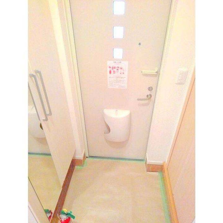 北海道札幌市東区北四十一条東5(一戸建)の賃貸物件の玄関