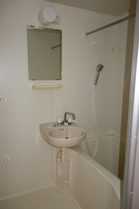 トゥーリーフ鵠沼の風呂