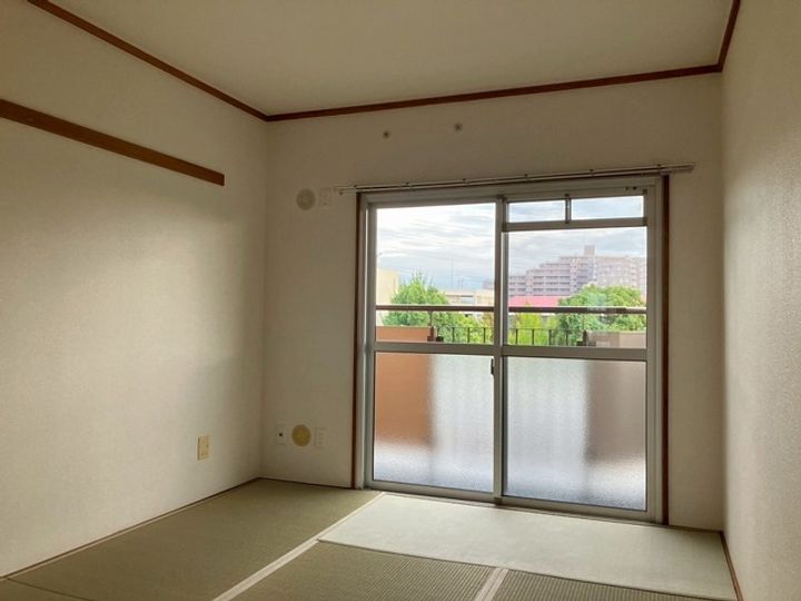UR千里春日台の内装