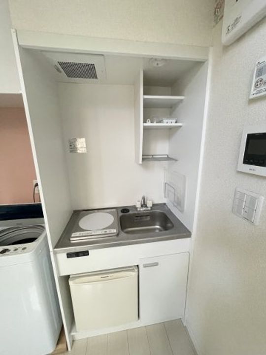 神奈川県横浜市神奈川区子安通3(アパート)の賃貸物件のキッチン