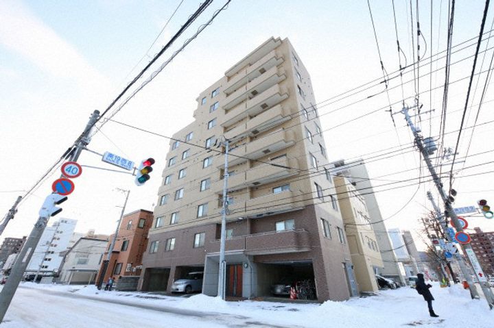 北海道札幌市中央区南十九条西9(マンション)の賃貸物件の外観