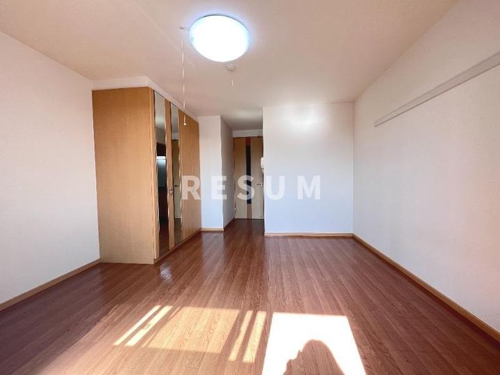 千葉県千葉市中央区都町8(マンション)の賃貸物件の居間