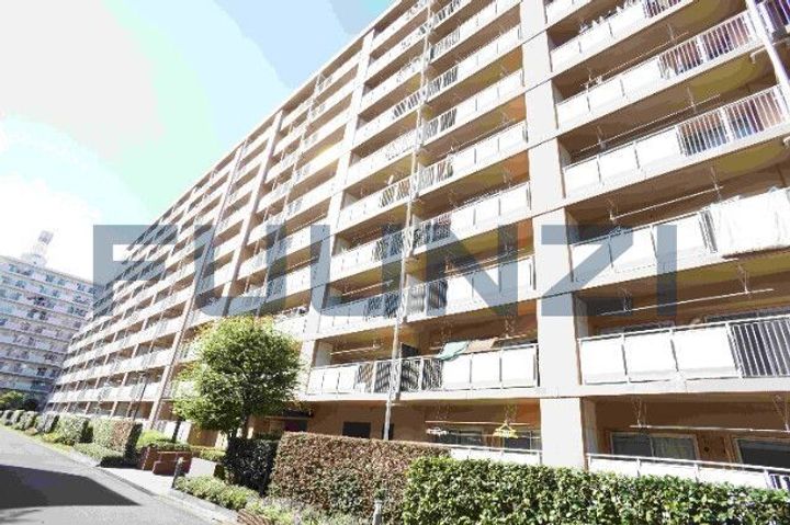 市川パークハウスA棟の外観