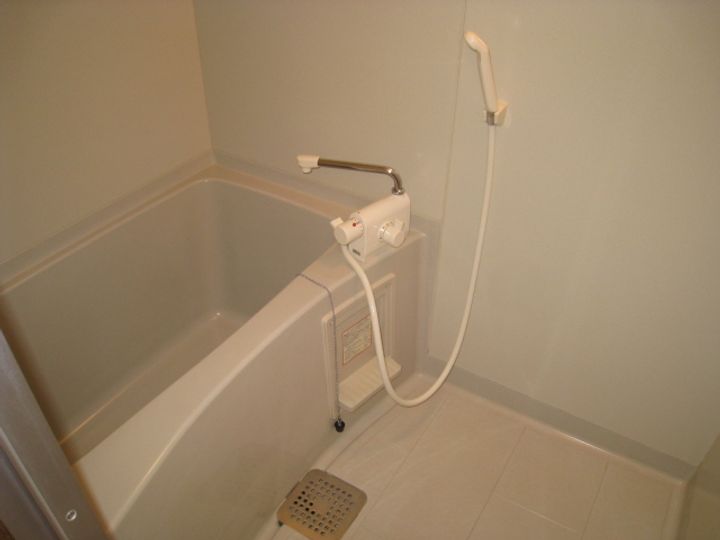 ラカーサ山科の風呂