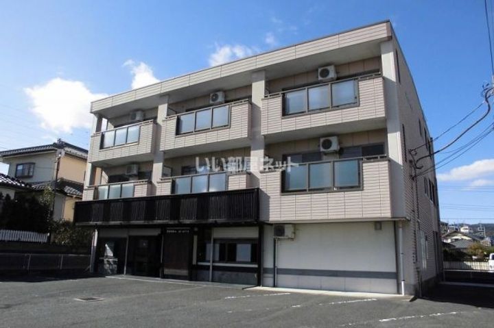 茨城県日立市川尻町6(マンション)の賃貸物件の外観