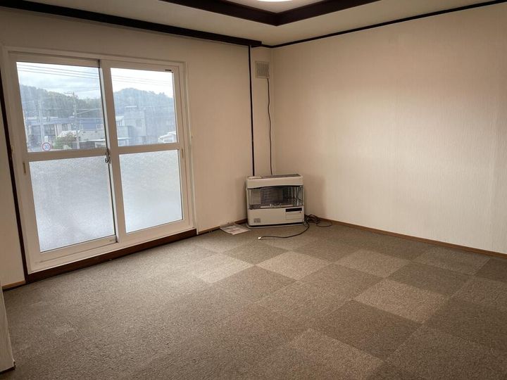 うさぎやマンションの居間