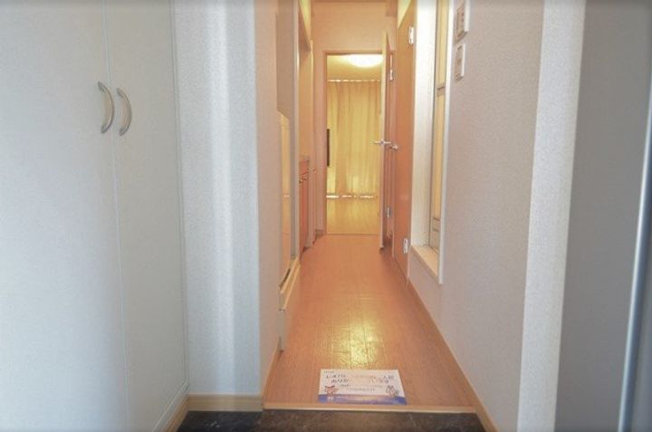 大阪府大阪市旭区大宮4(マンション)の賃貸物件の玄関