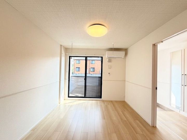 ルミエール・Sの居間