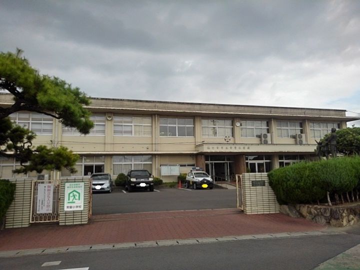 香川県観音寺市村黒町(アパート)の賃貸物件の周辺