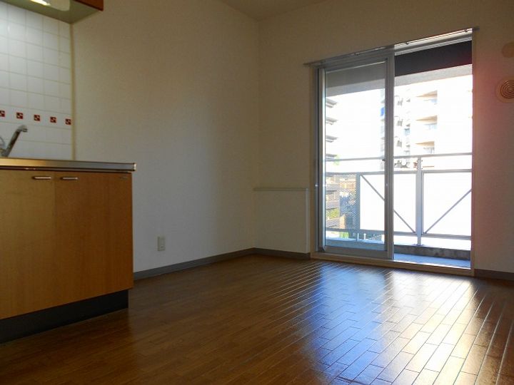 東京都国立市北1(マンション)の賃貸物件の内装