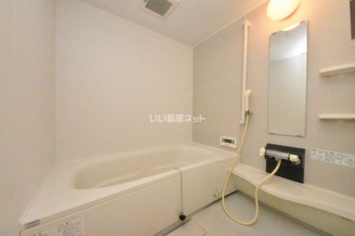 ヴェルドミール長島 Iの風呂