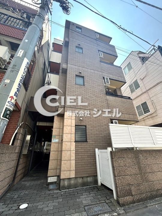 イーストフローラ東長崎の外観