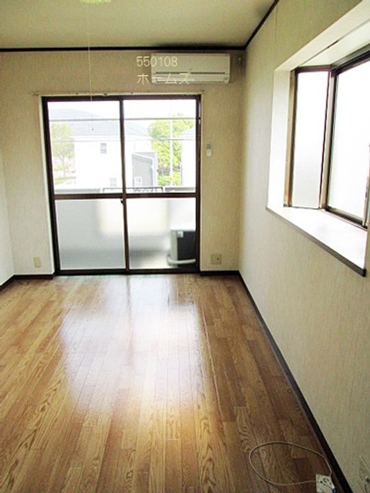 ジュネアル赤穂の居間