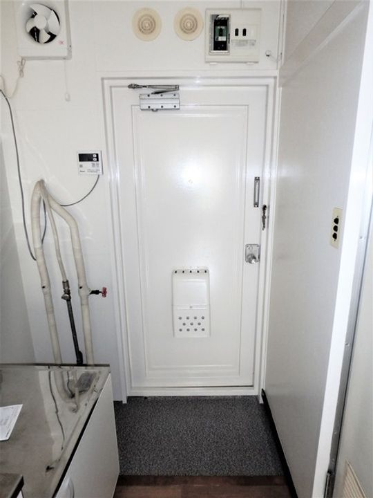 アズーレ八王子の玄関