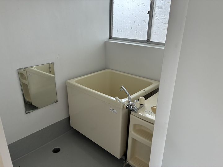 ジャヴィス巣子の風呂