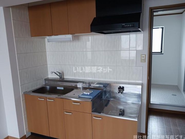 supreme MATSUNOのキッチン