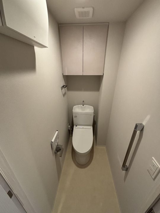 東京都台東区元浅草3の賃貸マンションの内装